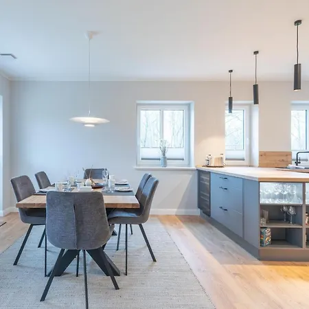 Biikehuus West בית נופש *