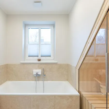 Biikehuus West Ferienhaus *